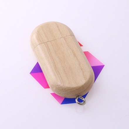 Pendrive de madera